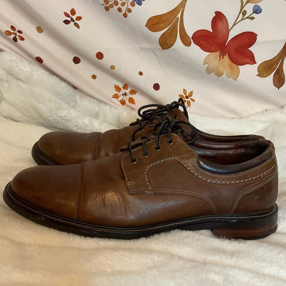 J&M 1850 Mens 9.5M Brown Leather Lace Up Oxford Business Casual Office Shoes